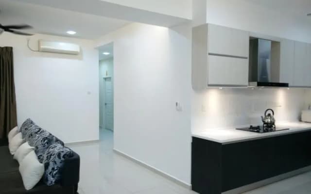 Penang Skypark Holiday Home - photo 2