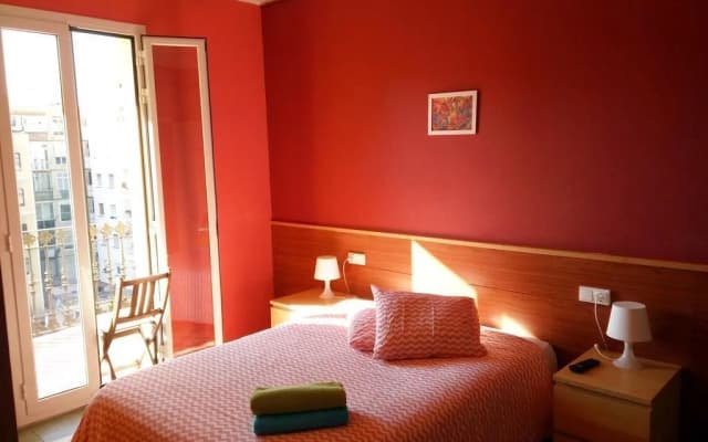 Barcelonarooms Hostal - photo 2