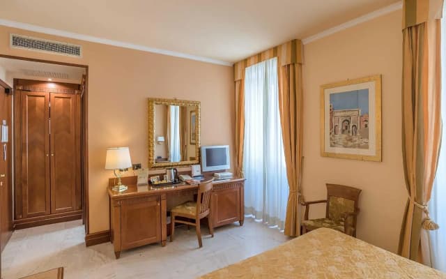 Tmark Hotel Vaticano - photo 4