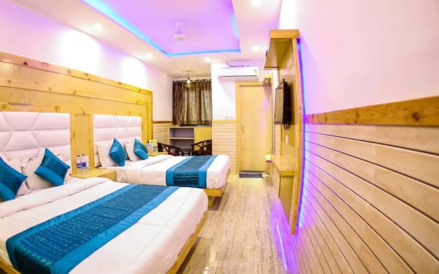 Glow inn hostel - photo 3