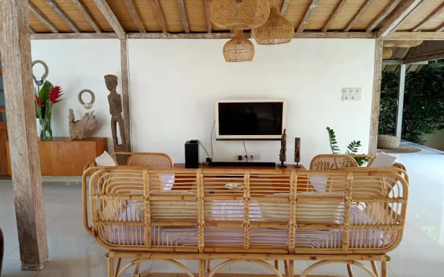 Villa Balimasan - photo 2
