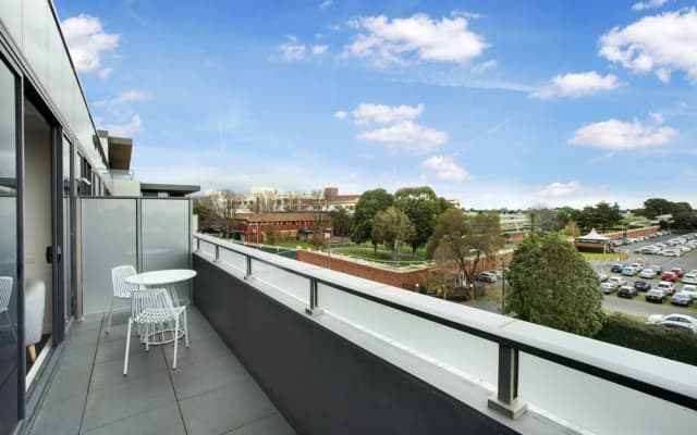 The Caulfield - photo 4