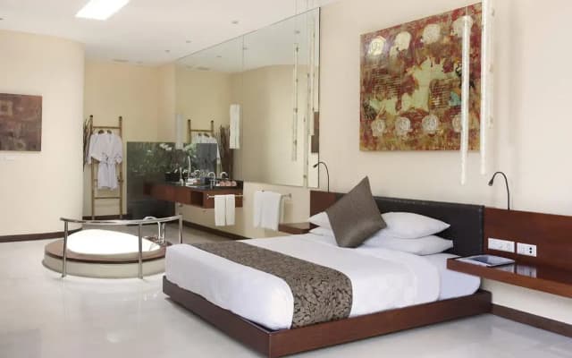 The Elysian Boutique Villa Hotel - photo 4