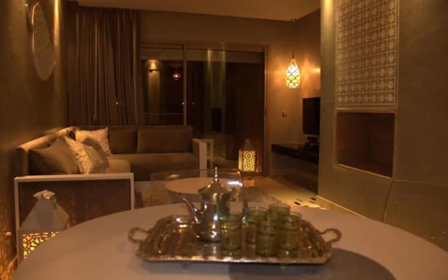 Golf City Apartment - photo 3