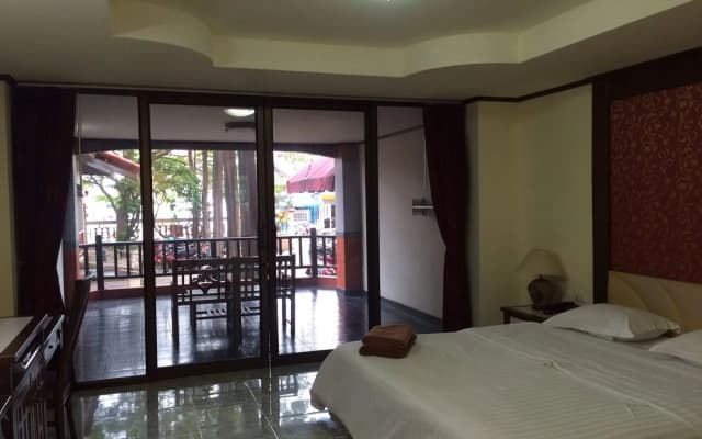 Marina Guest House - photo 2
