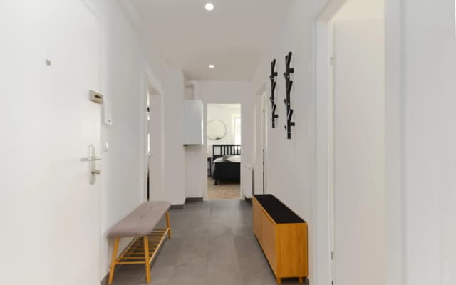 King bed home, 3 bed rooms, Ideal for groups of Ten, 16 - photo 4