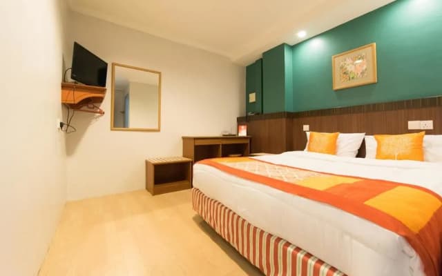 OYO 111 Hotel China Town Inn - photo 3