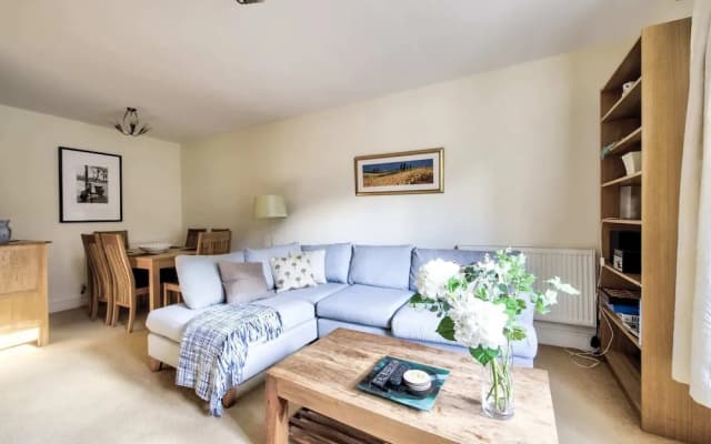 Guestready - Bright, Spacious 2bdr Flat - photo 3