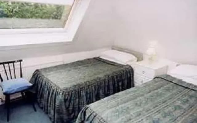 Milton House - photo 4