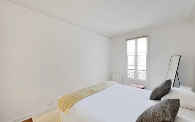 Beautiful Apartment 2br/6p - Eiffel Tower - photo 5