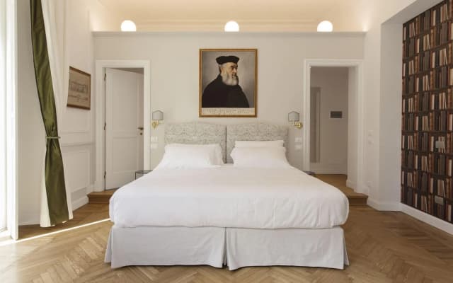 Relais Donna Lucrezia Suites - photo 2