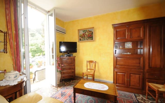 Estienne D'Orves - photo 4