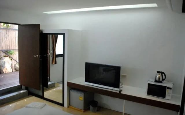 Hillside Village Resort - photo 3