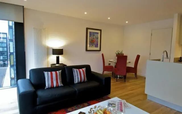 Edinburgh City Pads - photo 3