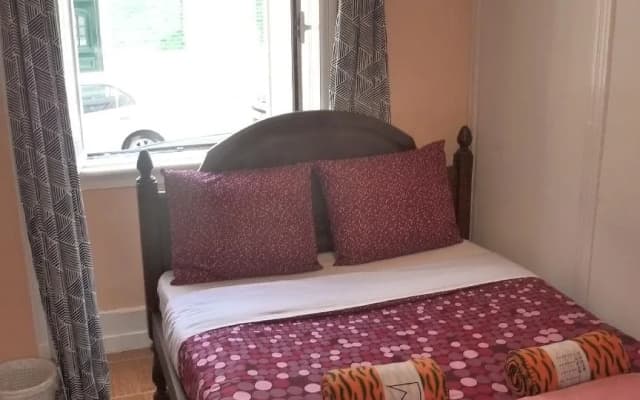 Midtown Guest House - photo 3