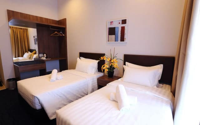 S Boutique Hotel - photo 4