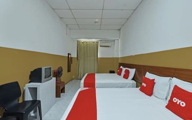 OYO 90794 Maple Hotel - photo 3