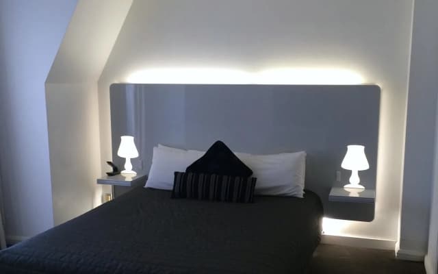 The Social Hotel - photo 3