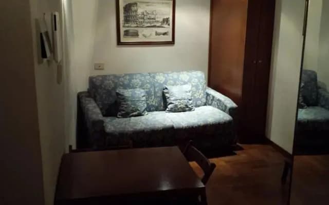 Rome First Class Private Apartments - photo 2