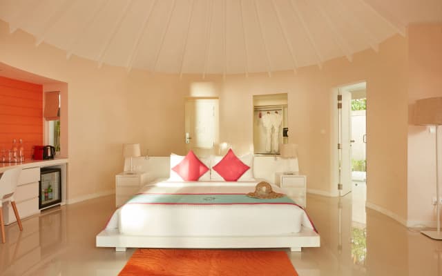 Sun Siyam Vilu Reef – 24 Hours All-Inclusive Dine-Around with Free Transfers - photo 3