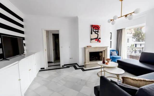 Massive 2-combo apt Unbeatable Acropolis Views 9pax - photo 3