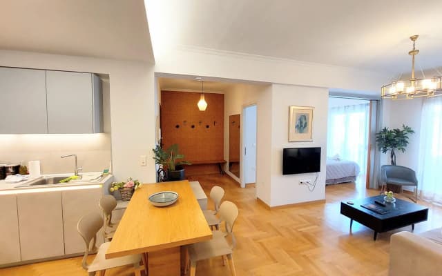 Elegant Apartment in Acropolis - photo 2