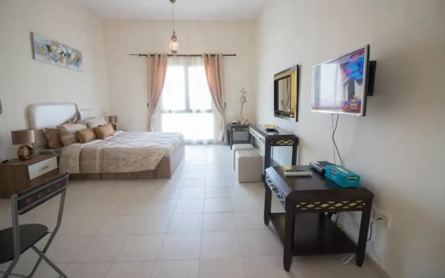 One Perfect Stay - Discovery Gardens - photo 2
