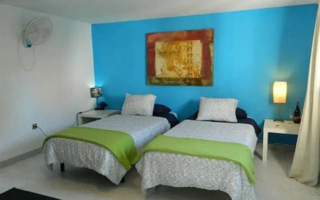 Barcelona Nice & Cozy B&B - photo 3