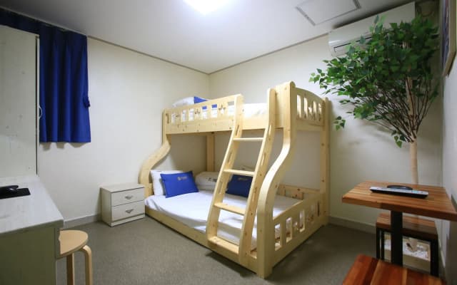 Peanut Hotel - photo 3
