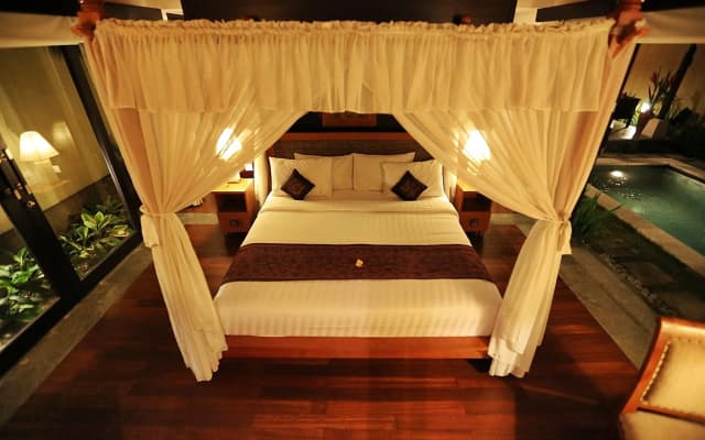 The Sanyas Suite - photo 5