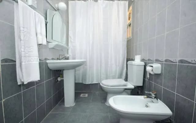 Diamond Hotel - photo 5