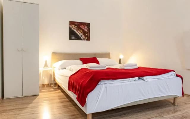 Sleek Studio Apt - Suitable for Longstays - photo 2