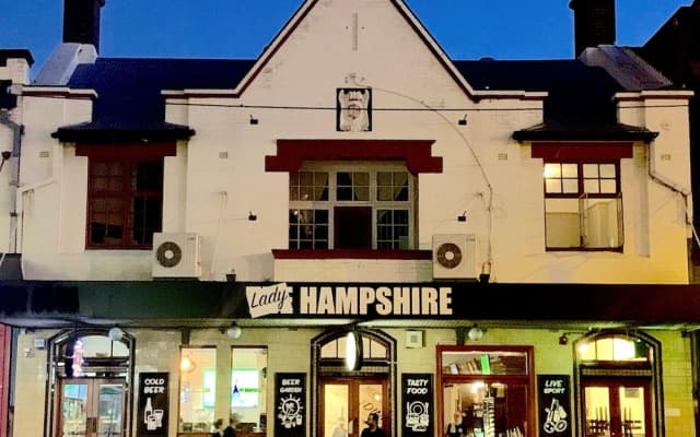 The Lady Hampshire - photo 3