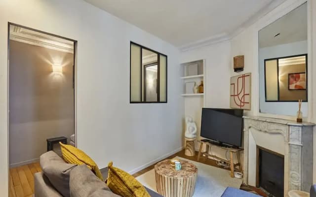 Charming Apartment Center of Paris by Studio Prestige - photo 4