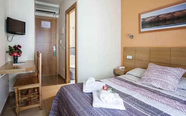 Hostal Adriano - photo 5