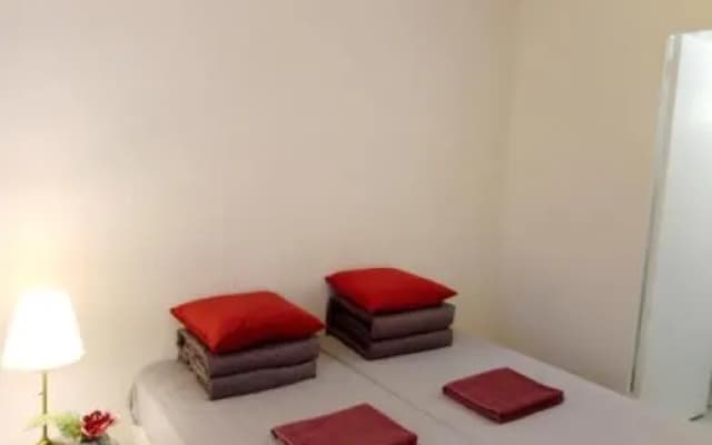 K & C Bed and Breakfast - photo 2