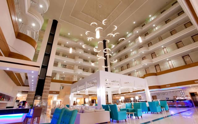 Calido Sol Hotel - photo 2