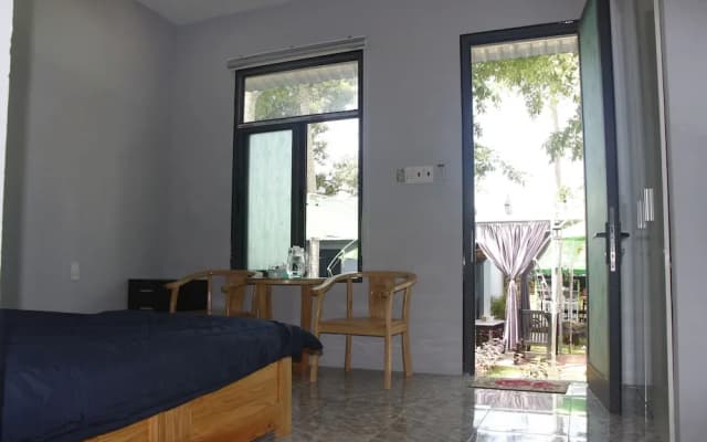 Pineapple Hotel - photo 4