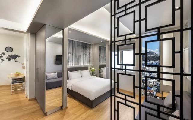 Athens Center Luxury Suite - photo 3