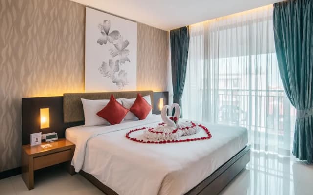 eastin hotel - photo 3