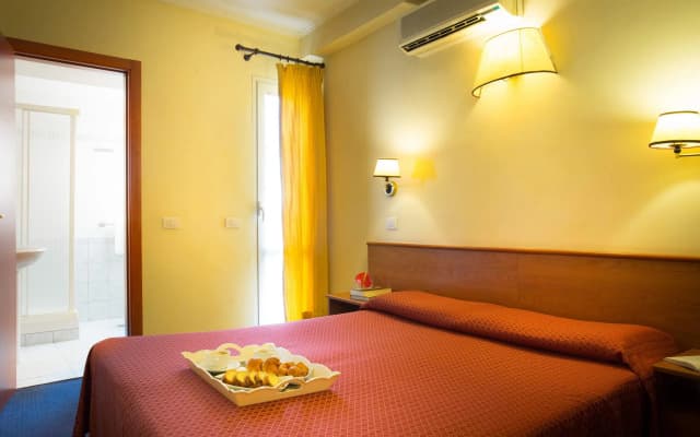 Hotel Montreal - photo 4