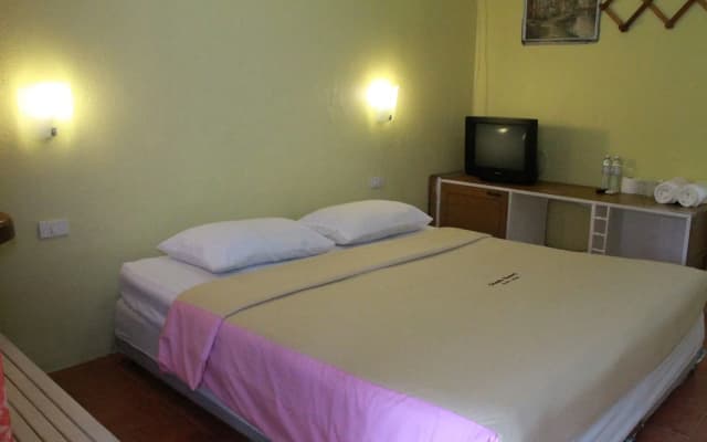 Utopia Resort - photo 3