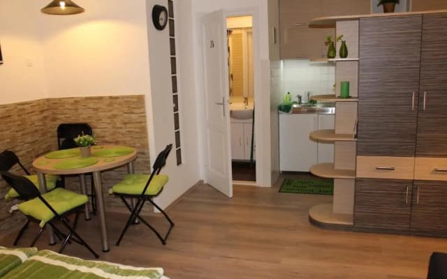 Apartment Patrícia with garden - photo 2