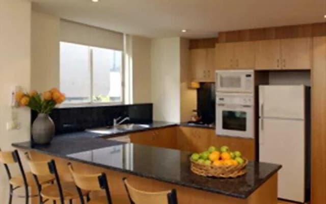 Stanton Apartments - photo 5