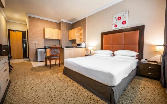Kingsgate Hotel Doha by Millennium Hotels - photo 4