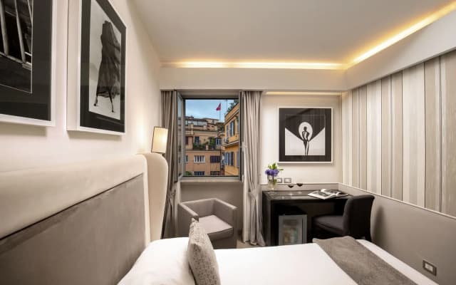 Condotti Palace - photo 4