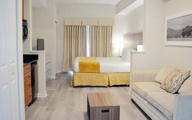 The Point Orlando Resort - photo 4