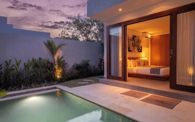 Prawara Uluwatu - photo 2