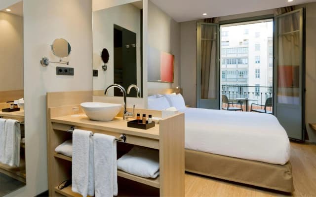 Hotel Àmbit Barcelona - photo 4