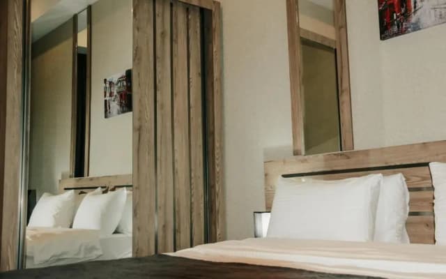 City Heart Hotel - photo 5